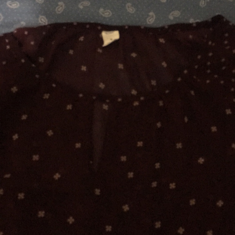 Burgundy blouse - Picture 3 of 4